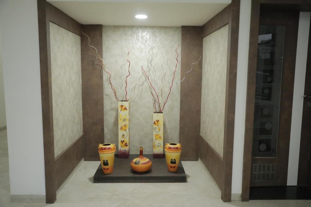 Hotel Lotus Chandrapur Exterior photo
